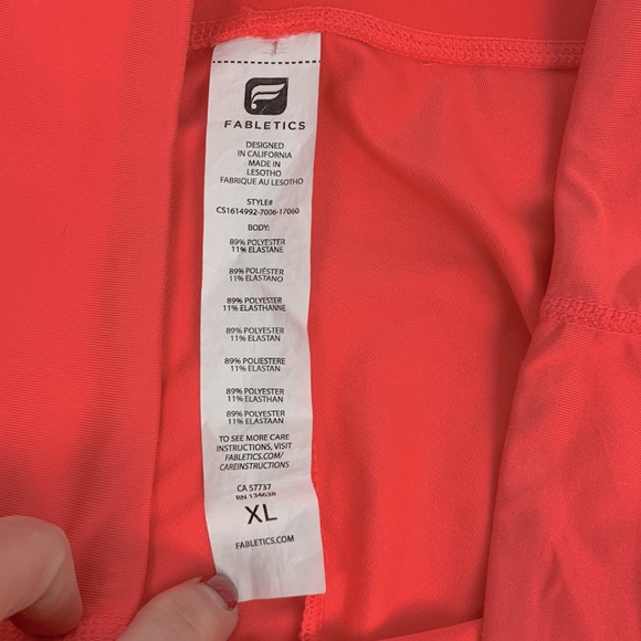 Fabletics Crop Pants Size XL Bright Coral pink Stretchy Lounge Comfort - Picture 8 of 13